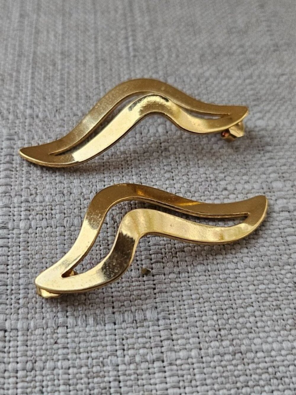 Vintage Earrings Drop Down Earrings Gold Tone Fashion Ear Jewelry Unbranded